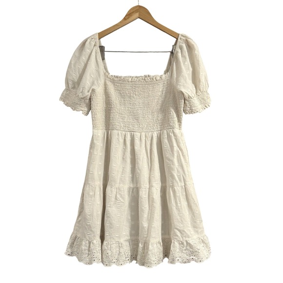 American Eagle Baby Doll Cream Smocked Eyelet Puff Sleeve Tiered‎ Mini Dress M - Picture 2 of 16